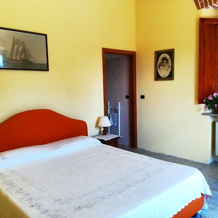Agriturismo A Trasea Acomodação com café da manhã Varese Ligure Exterior foto