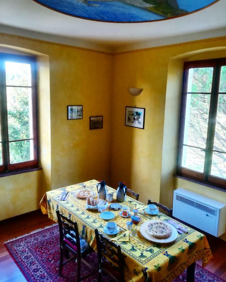 Agriturismo A Trasea Acomodação com café da manhã Varese Ligure Exterior foto
