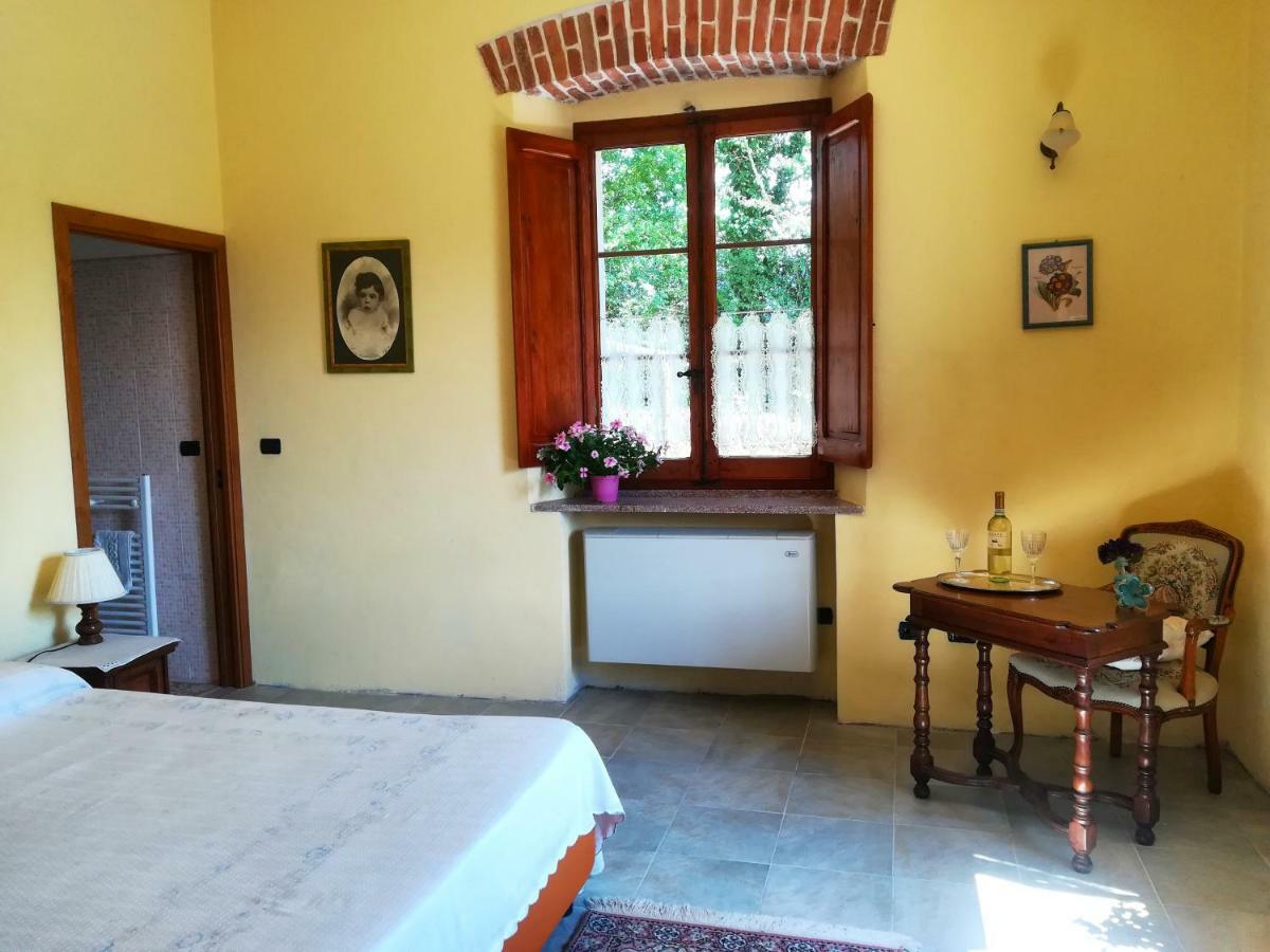 Agriturismo A Trasea Acomodação com café da manhã Varese Ligure Exterior foto